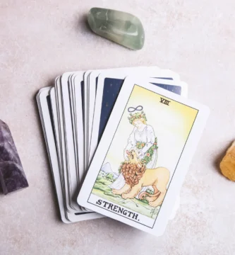How to Read Tarot Cards: A Beginner Step-by-Step Guide to Mastering Tarot